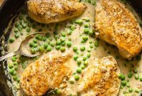 Velvety Chicken and Green Peas