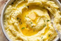 Velvety Instant Pot Mashed Potatoes
