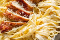 Decadent Prosciutto Chicken Alfredo