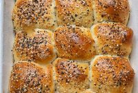 Make-Ahead Everything Bagel Dinner Rolls