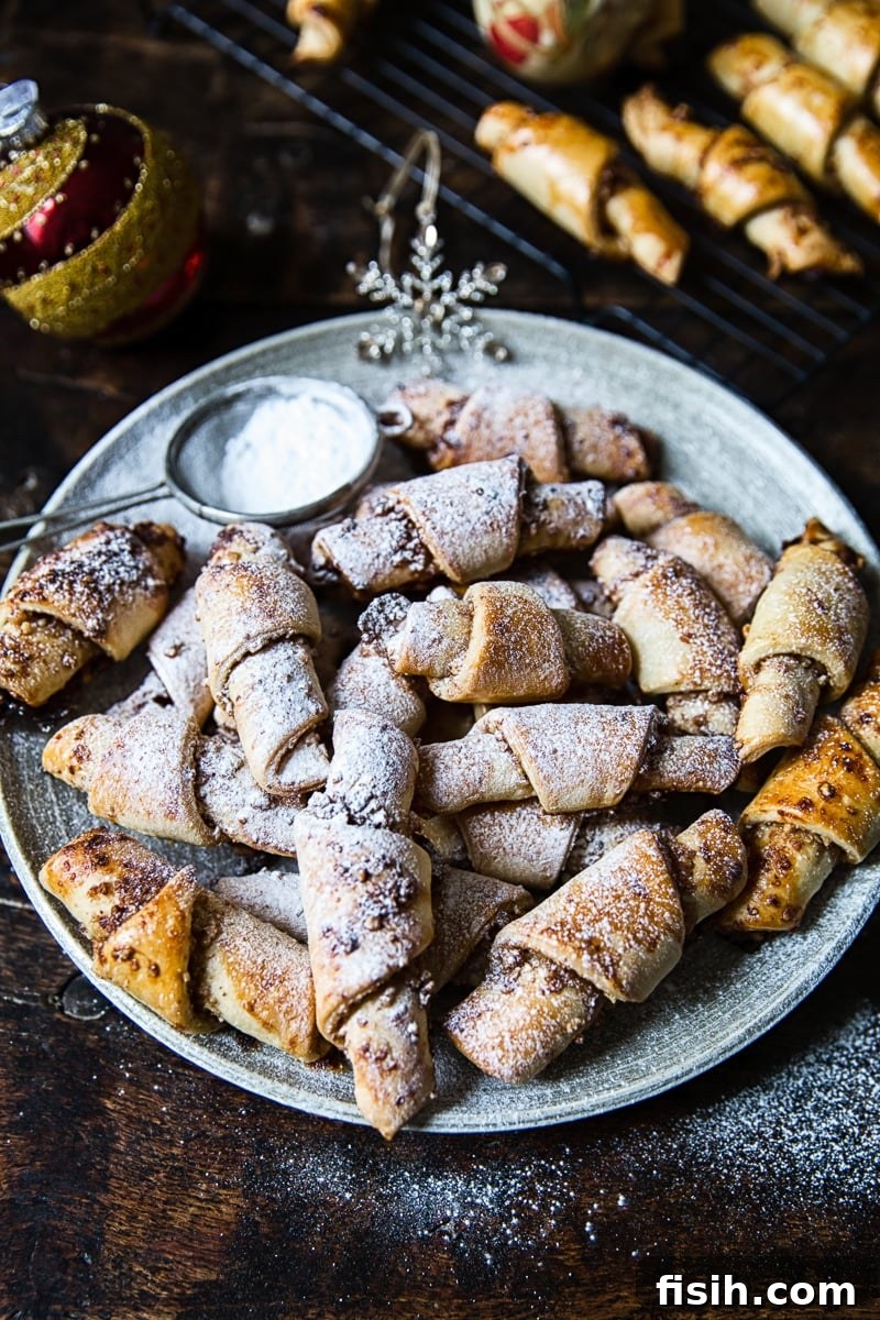 Honey-Kissed Cinnamon Walnut Rugelach 4 Honey, Cinnamon and Walnut Rugelach (Rogaliki)