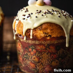 close up of kulich