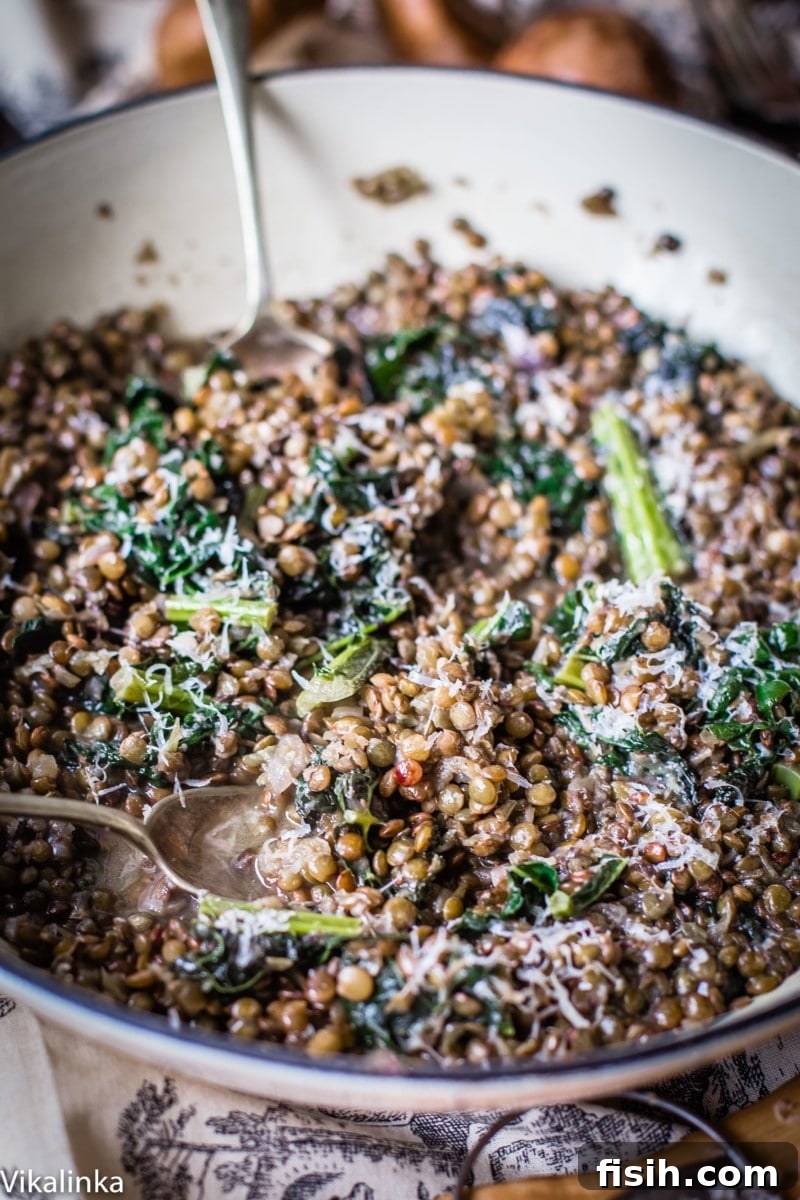 Creamy green lentils with vibrant kale, infused with rich mushroom and truffle sauce. A truly healthy and delicious meal.