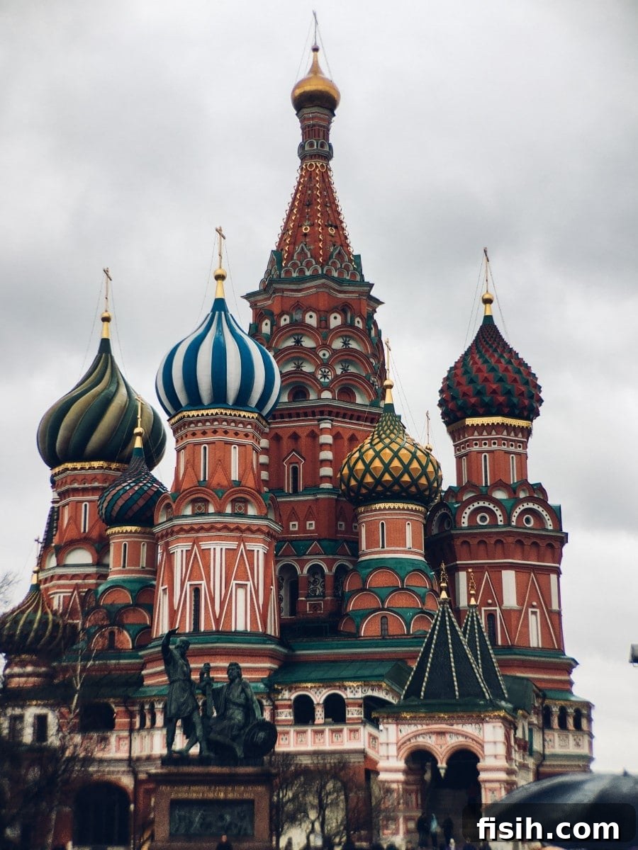 A Visitors Guide to Moscow