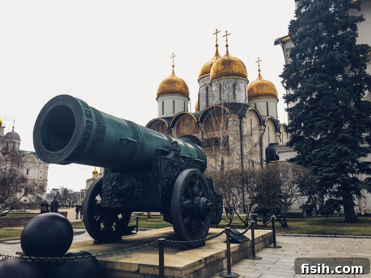 A Visitors Guide to Moscow
