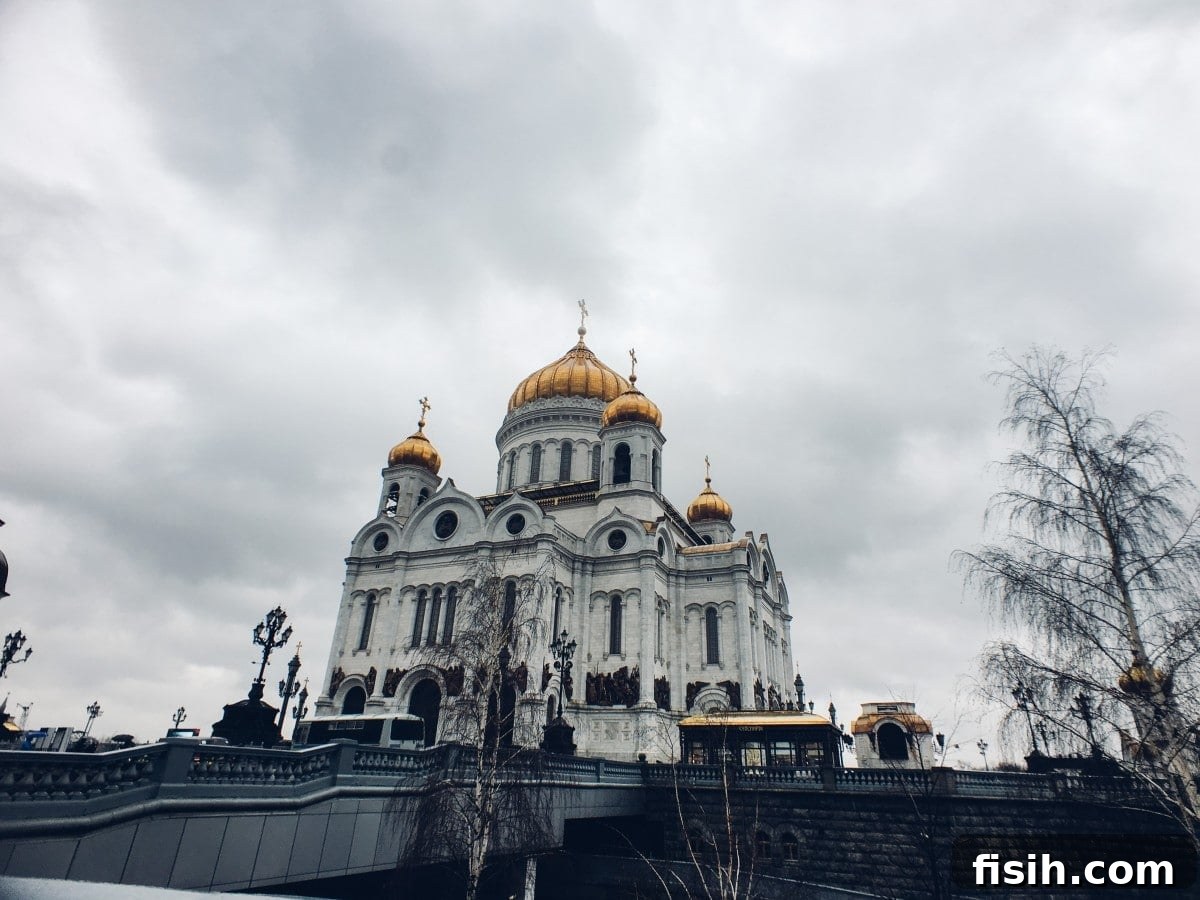 A Visitors Guide to Moscow