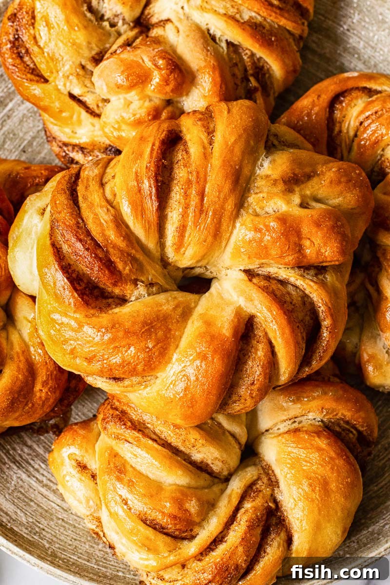 Fluffy Cinnamon Buns From Scratch 2 cinnamon knots closeup