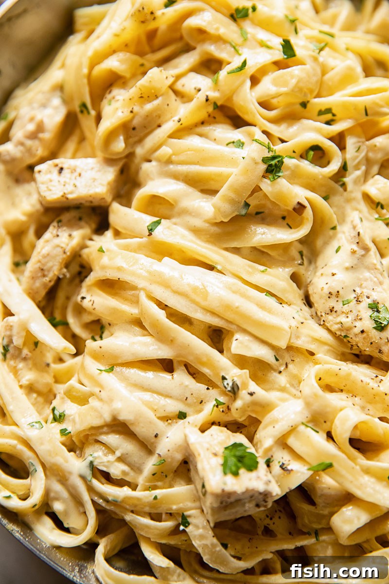 close up of creamy mustard chicken pasta