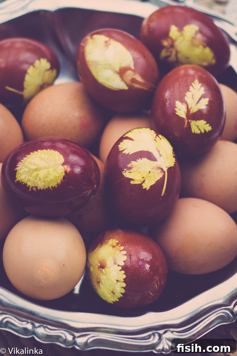 Earth-Dyed Easter Eggs 4 DIY Easter Egg ( colouring with onion peels) showing intricate leaf patterns.